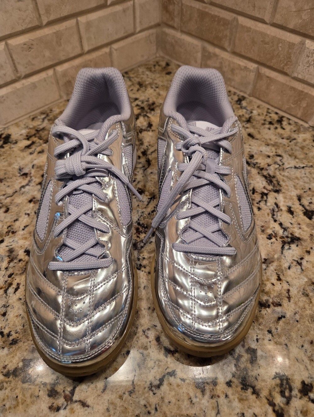 Nike Gato LV8 "Metallic Silver/White Sneaker Men 9.5/Women 11
